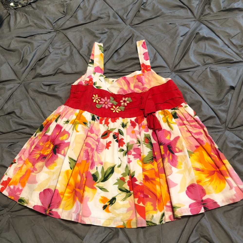 Girls floral top